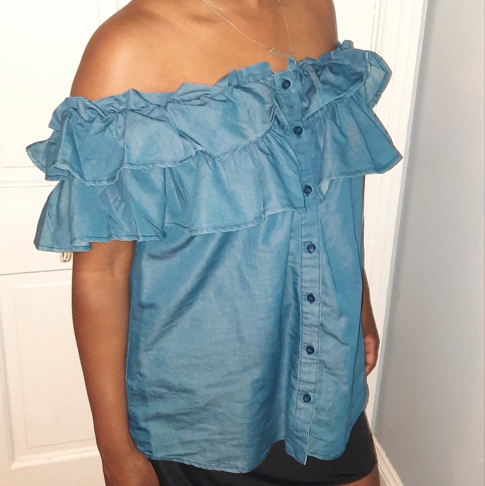 Ruffled Off-Shoulder Top